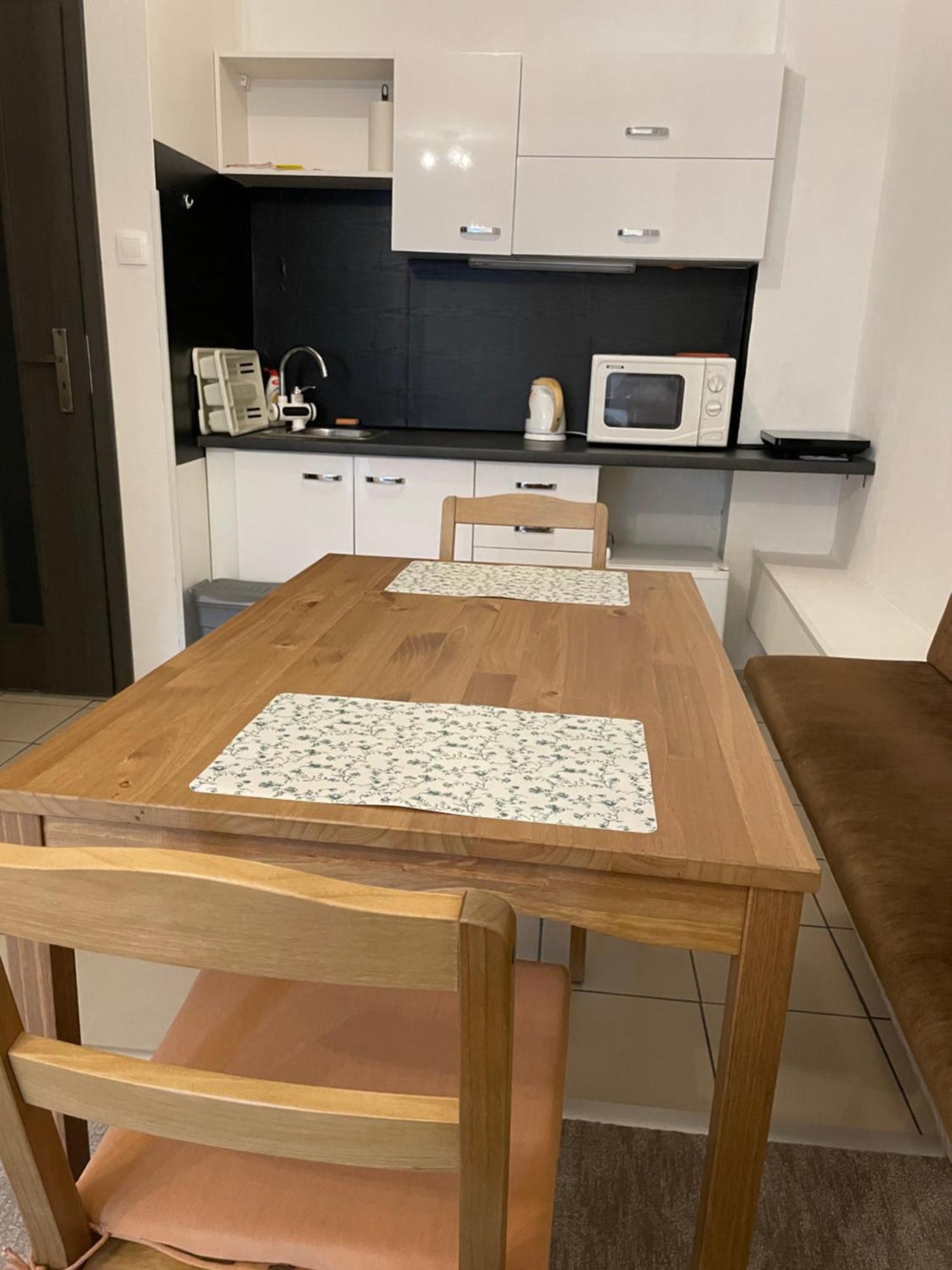 Zu Hause Guest House เวอร์โบว์ ห้อง รูปภาพ