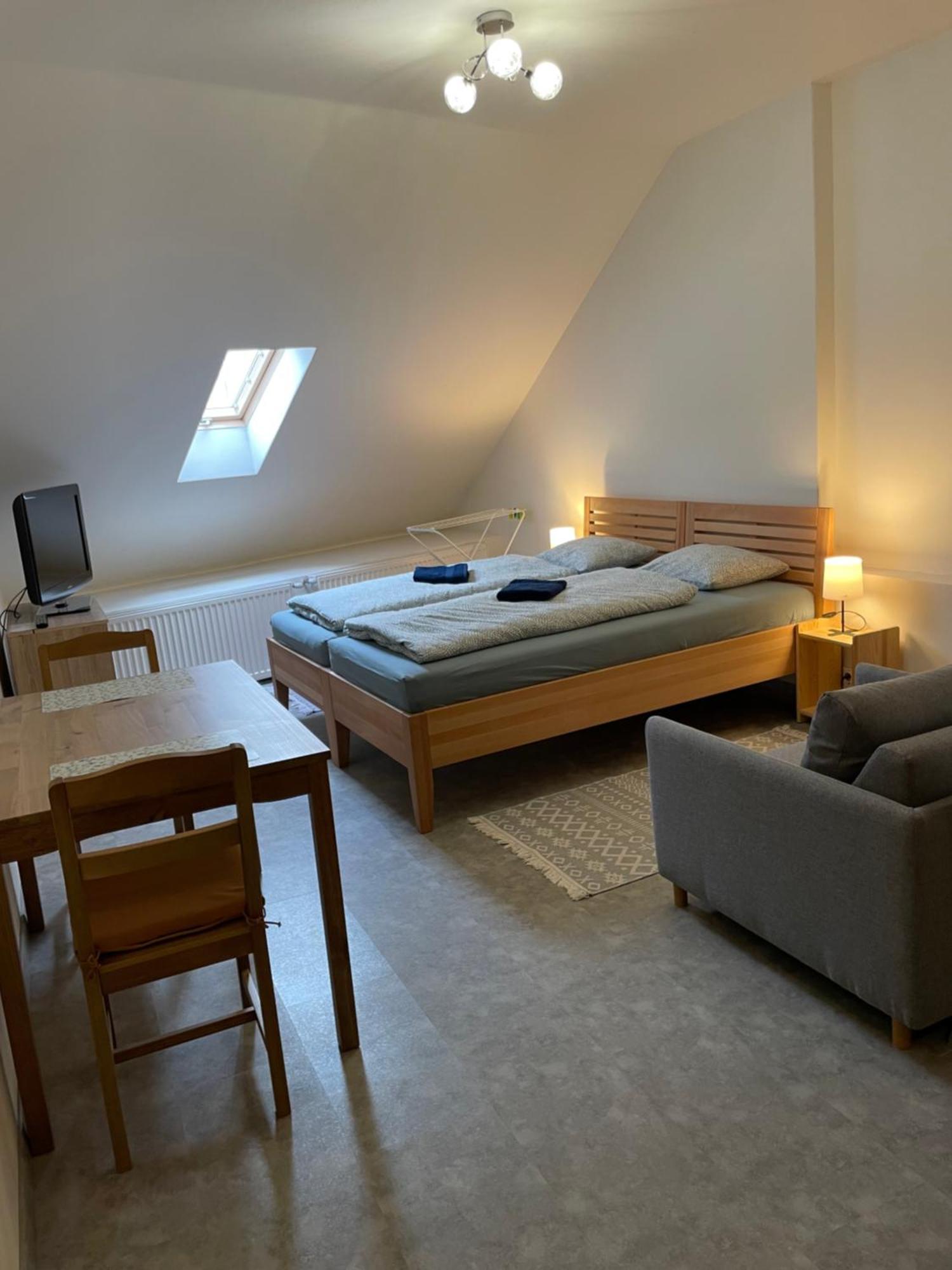 Zu Hause Guest House เวอร์โบว์ ห้อง รูปภาพ